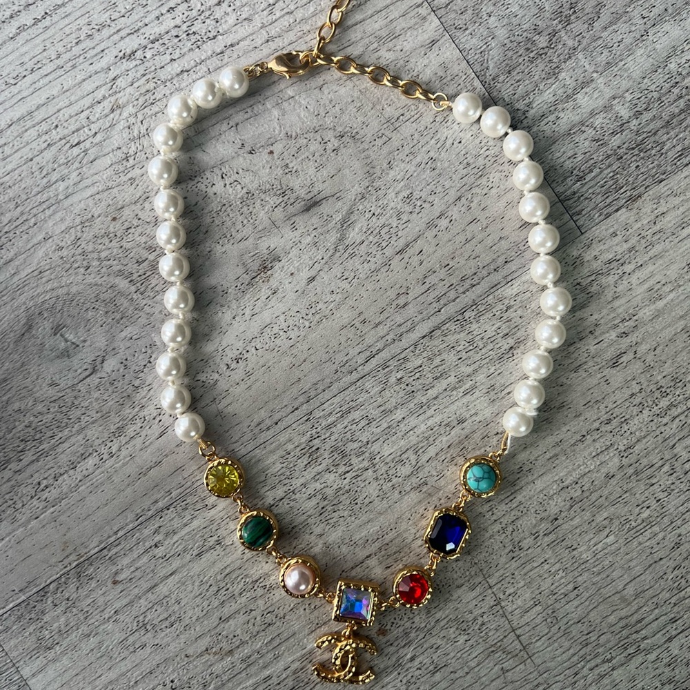 CHANEL Pearl Necklace with Multicolor Gems